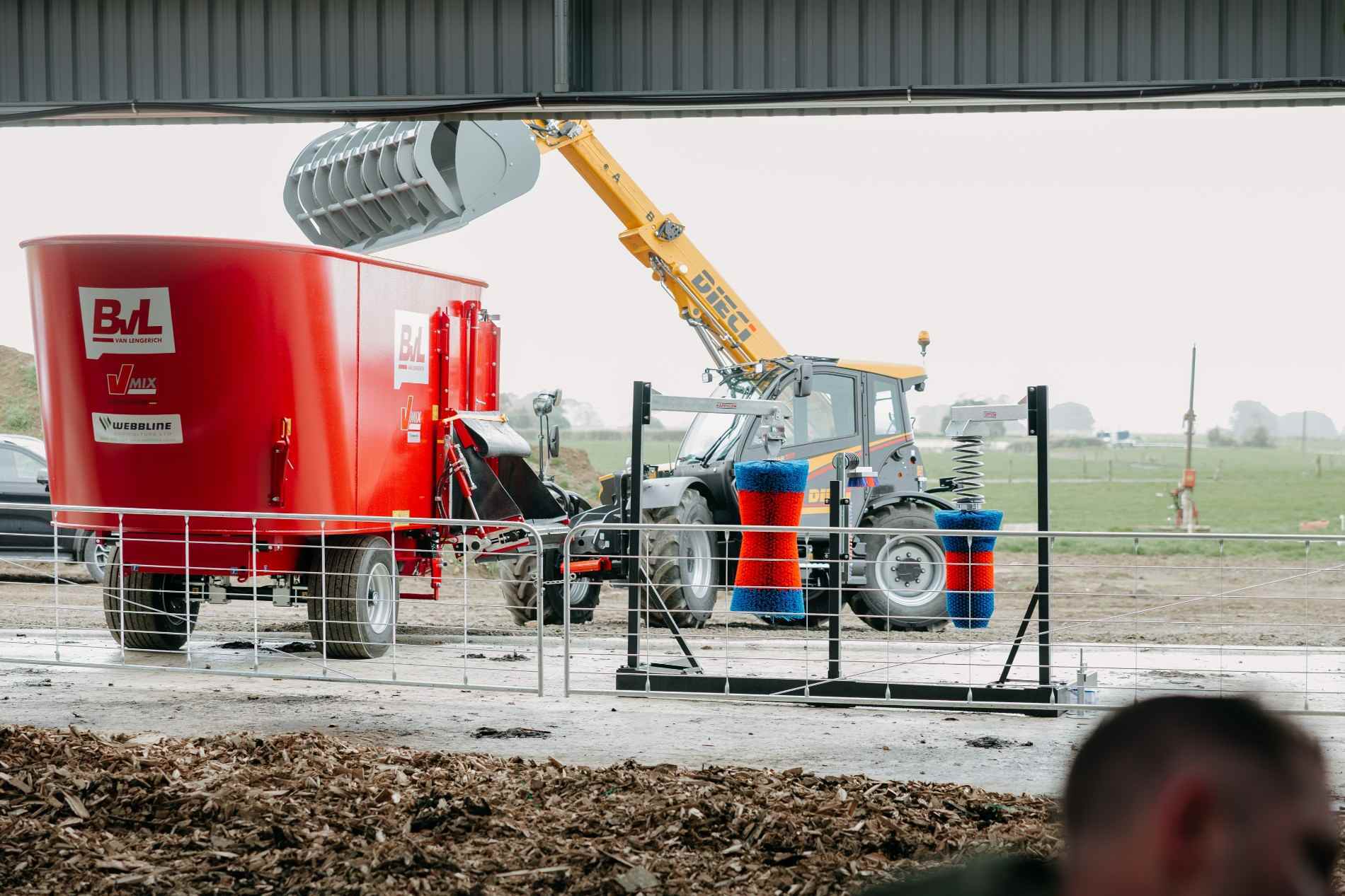 Taranaki composting barn roadshow at Campbell Clayton-Greene’s dairy farm